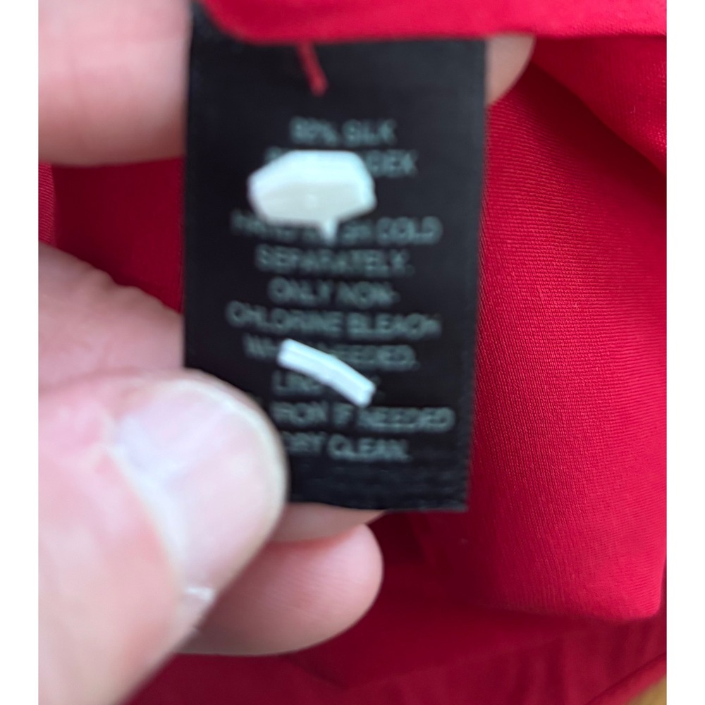White House Black Market Red Silk Stretch Pintuck Pleated Button Up Blouse 8 - Picture 8 of 8